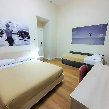 Toledo Place Naples