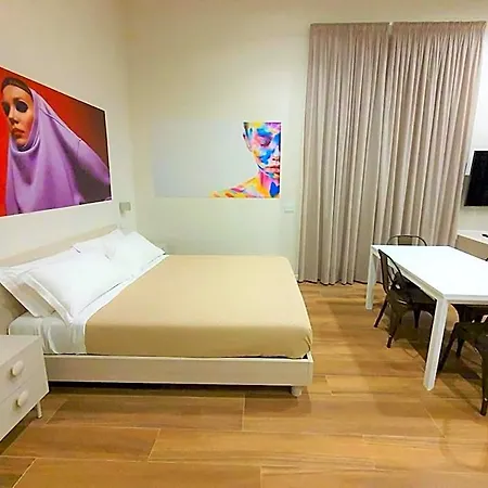 Toledo Place לינה וארוחת בוקר נאפולי
